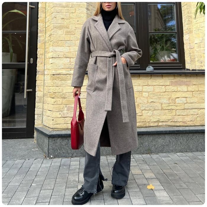 утеплене жіноче пальто кокон