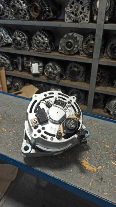 Генератор реставрований э на будьяке авто 12В/24В.