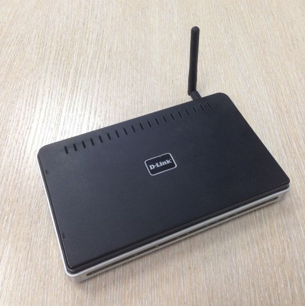 Роутер Wi-Fi D-Link DIR-400