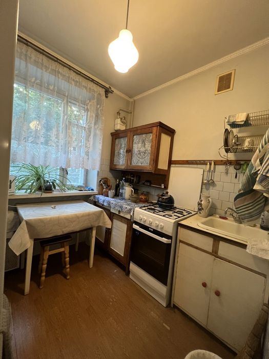 Продаж.3км.кв.в Рясне1 Шевченківський район