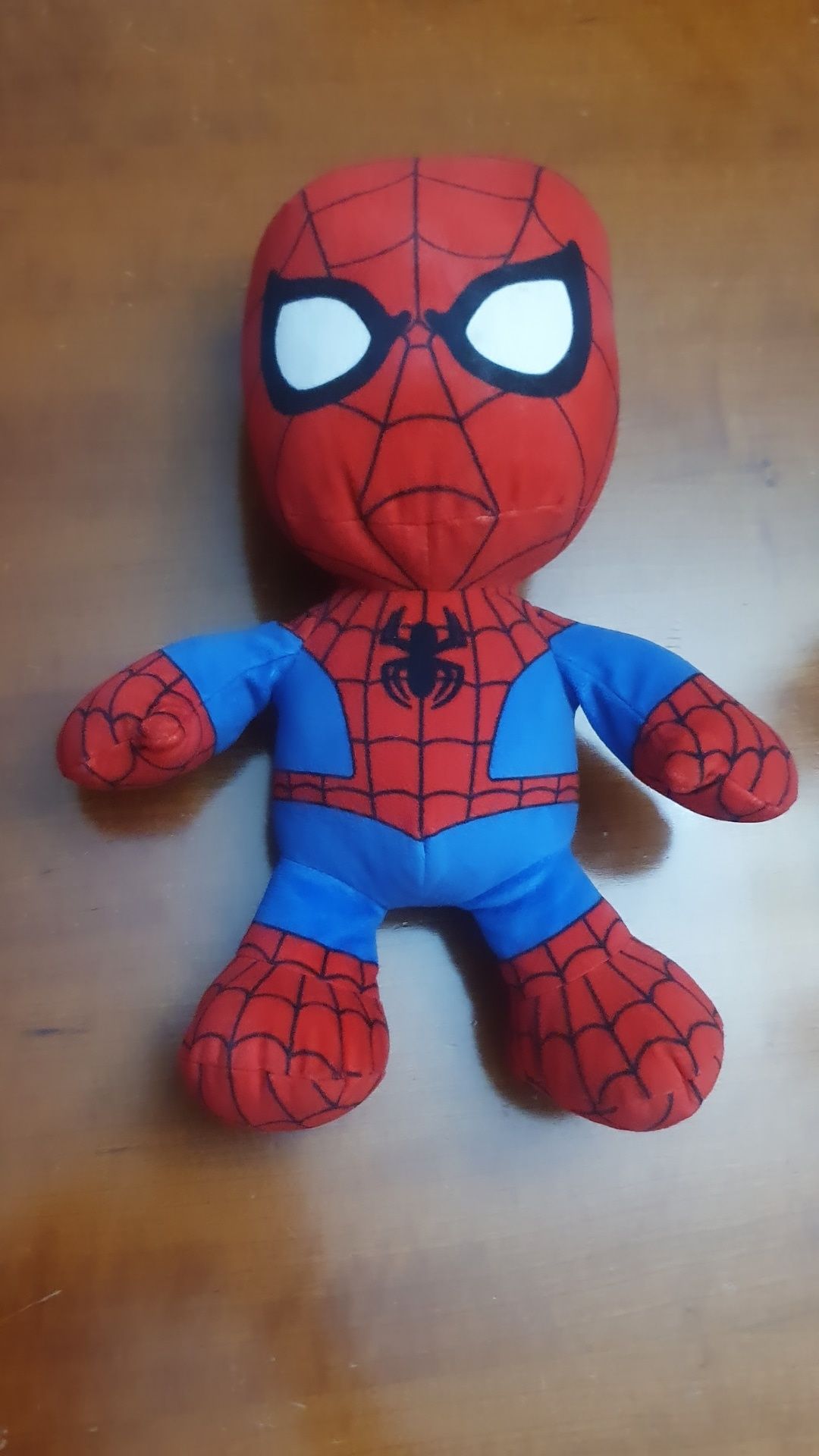 Homem aranha peluche