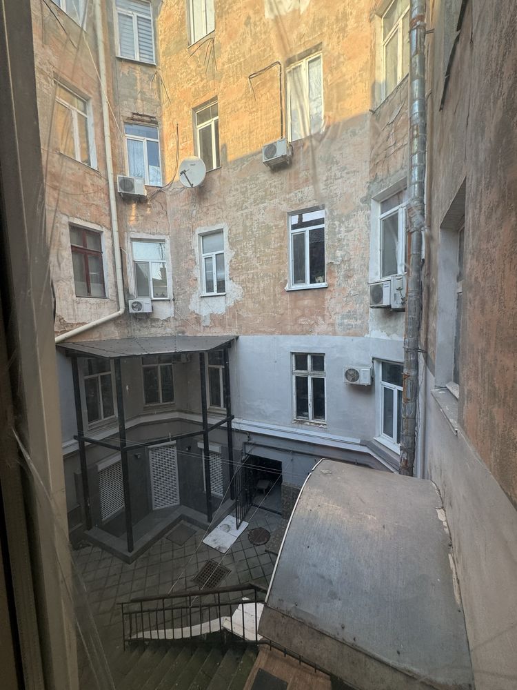 3 комнатная квартира в Центре/Нежинская