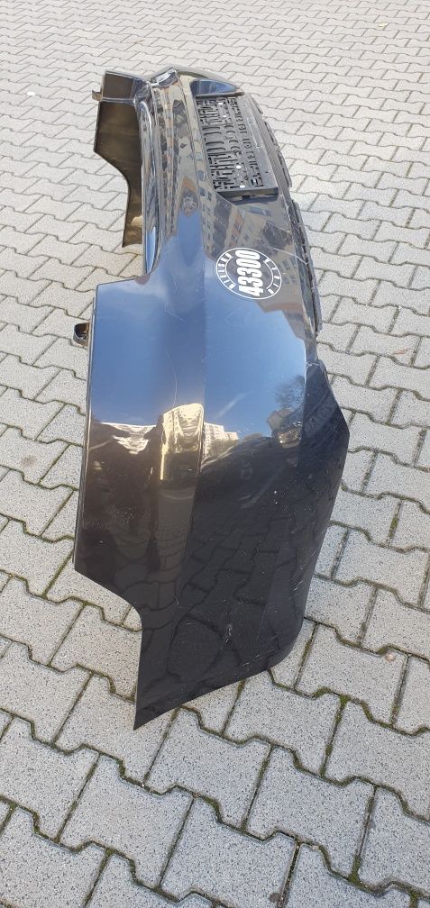 Zderzak tył tylny Skoda Superb 2