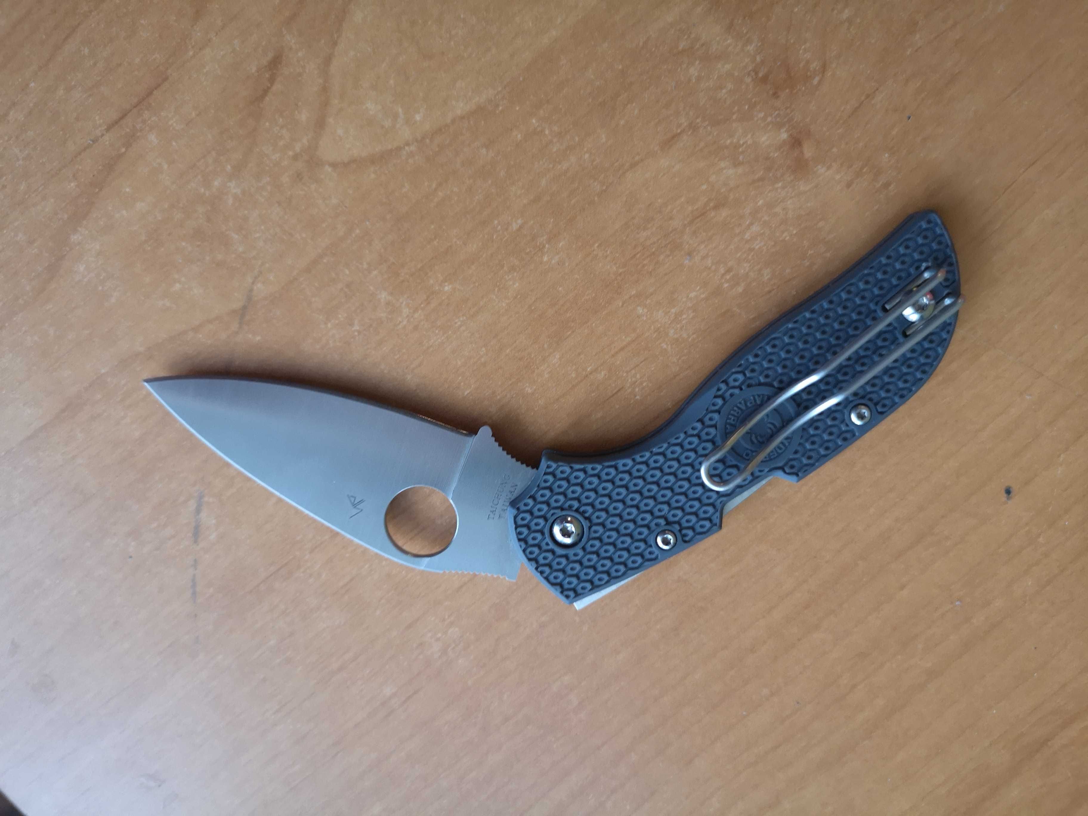 Nóż Spyderco Chaparral FRN Gray Plain (C152PGY)