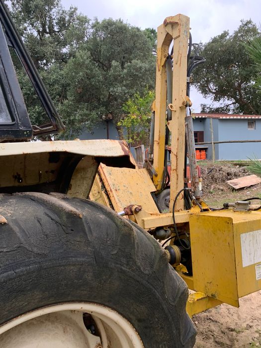 Tractor Lomborgini 4x4 Mafra