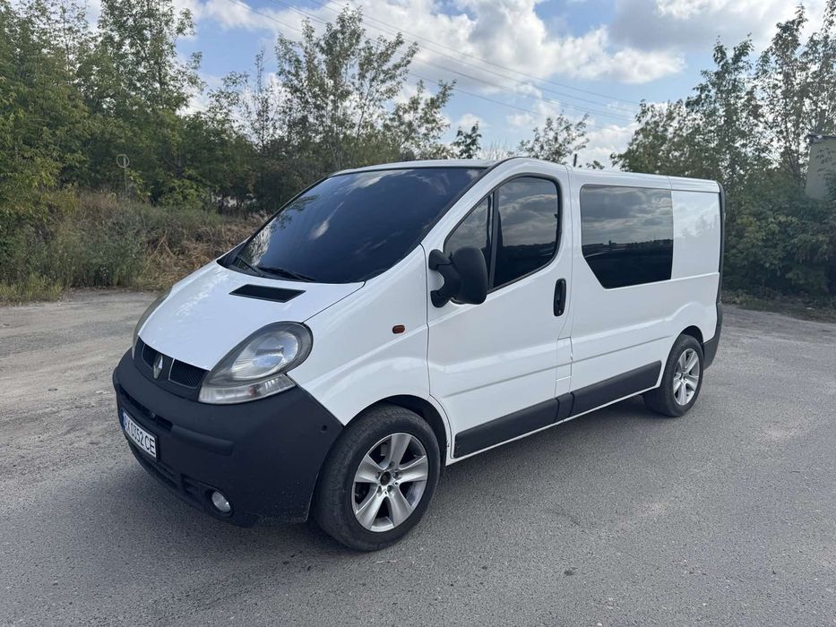 Продам рено трафик