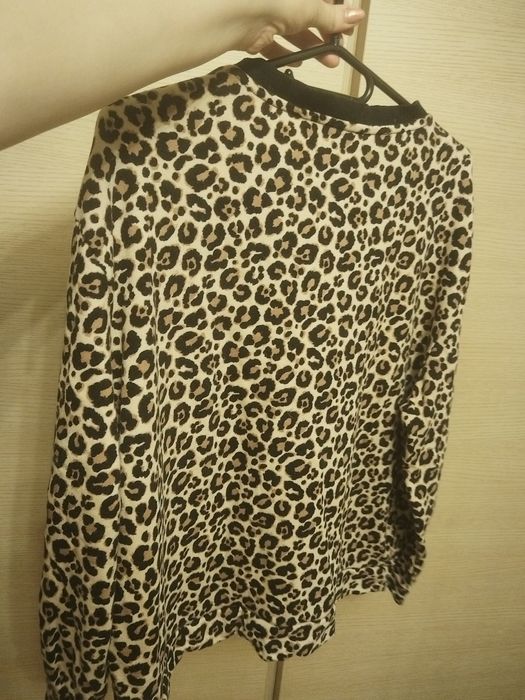 Bluza sweter w panterkę