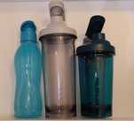 Garrafas Decathlon e Tupperware