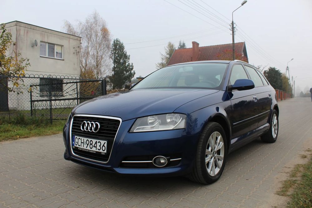 Audi A3 Sportback Audi A3 Sportback Najmocniejsze wydanie 2.0 TDI 170 km Koła Lato+Zima