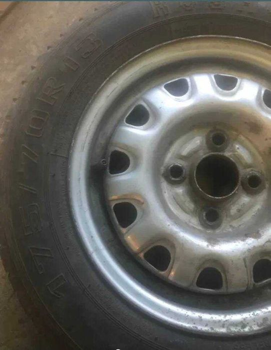 Колесо, диск разом с гумою 175/70 R13