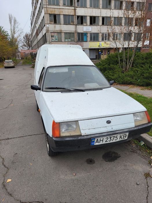 ЗАЗ пирожок.