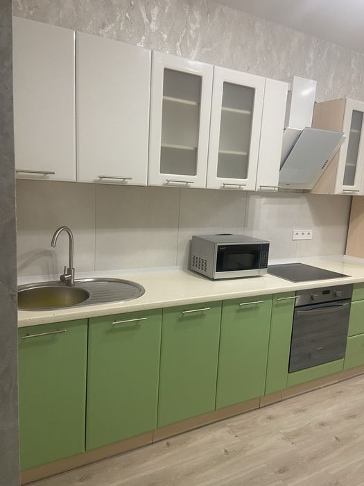 Здається 1 кімн. квартира ЖК “Бережанський”, Мінський мас. Є генератор