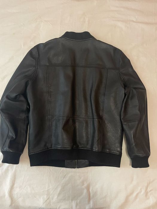 Кожаная куртка L-XL52 рр Бомбер Шкіряна куртка Італія