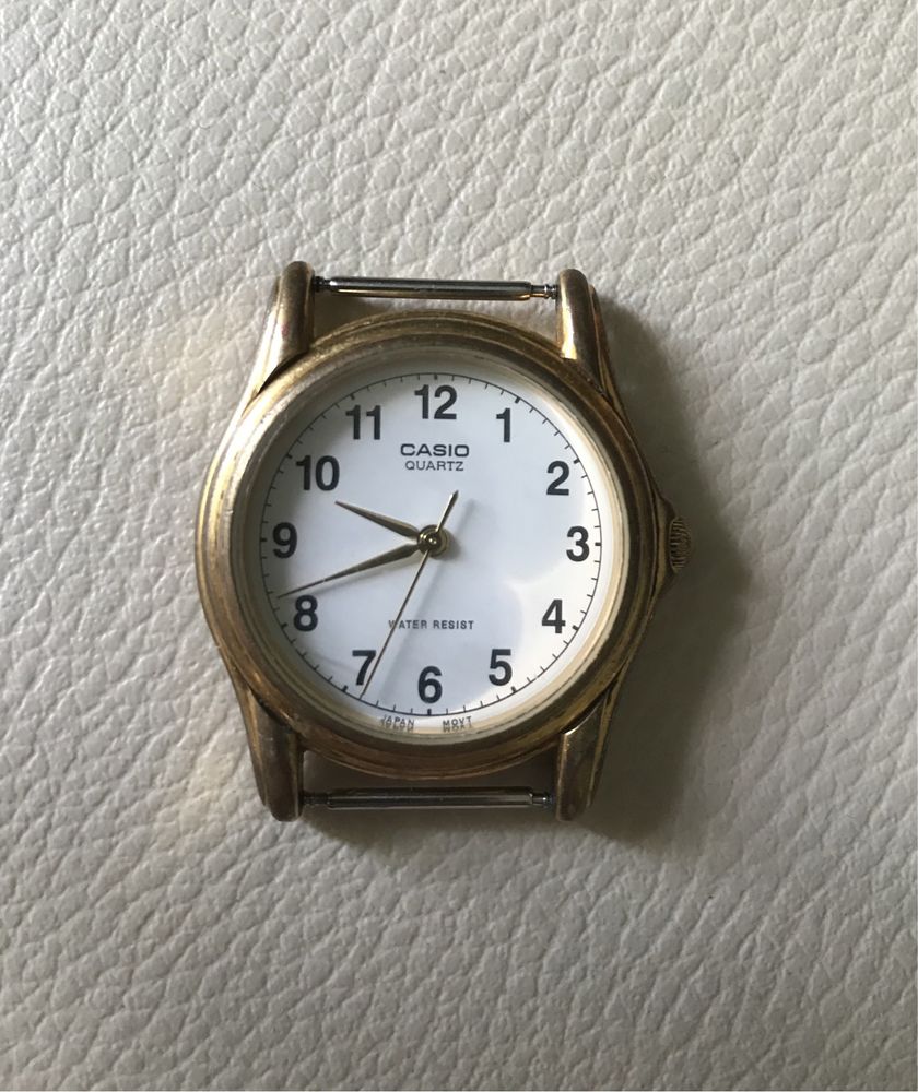 Наручний годинник casio