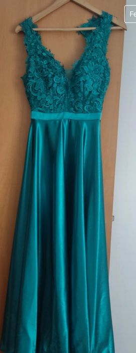 Vestido festa em verde