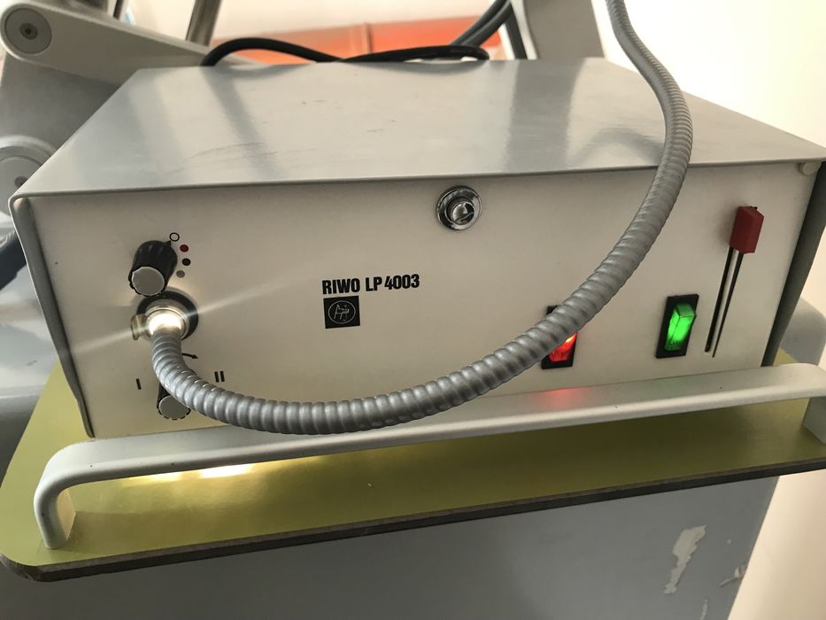 Zeiss opmi vario операційний мікроскоп нейрохірургія офтальмологія