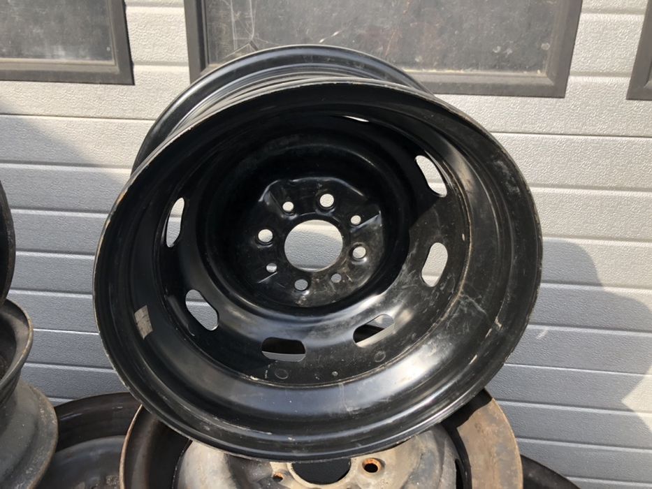 Felgi stalowe fiat 125p lada 13’ 4x98  40 sztuk Adax Koźle