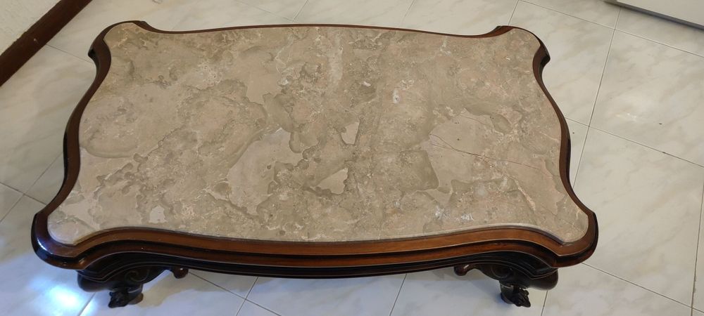 Mesa de sala de espera