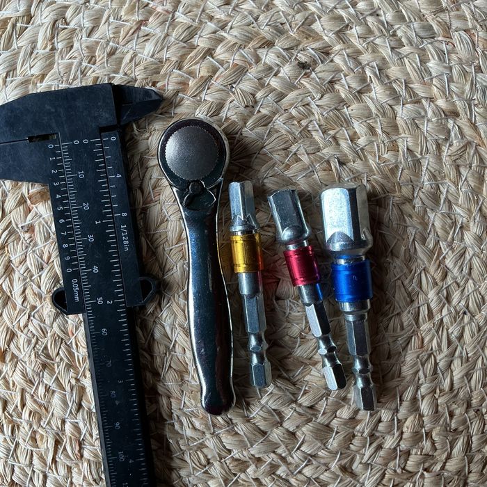 Високоякісний набір 4 пр трещотка 1/4 з перехідниками 1/4 3/8 1/2новий