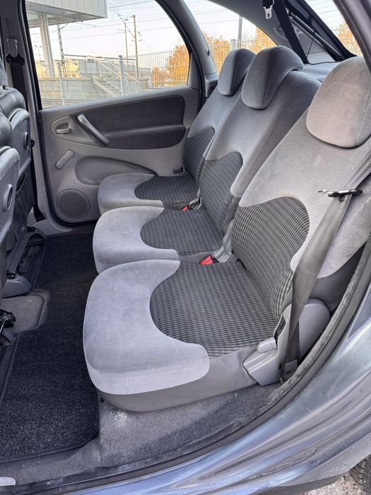 Sprzedam Citroena Xasra Picasso 1.6 z Gazem 2006r Hak Bagaznik dachowy