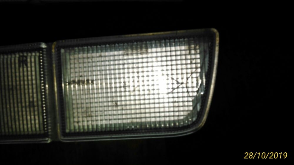 Guarnição farol nevoeiro VW Golf III