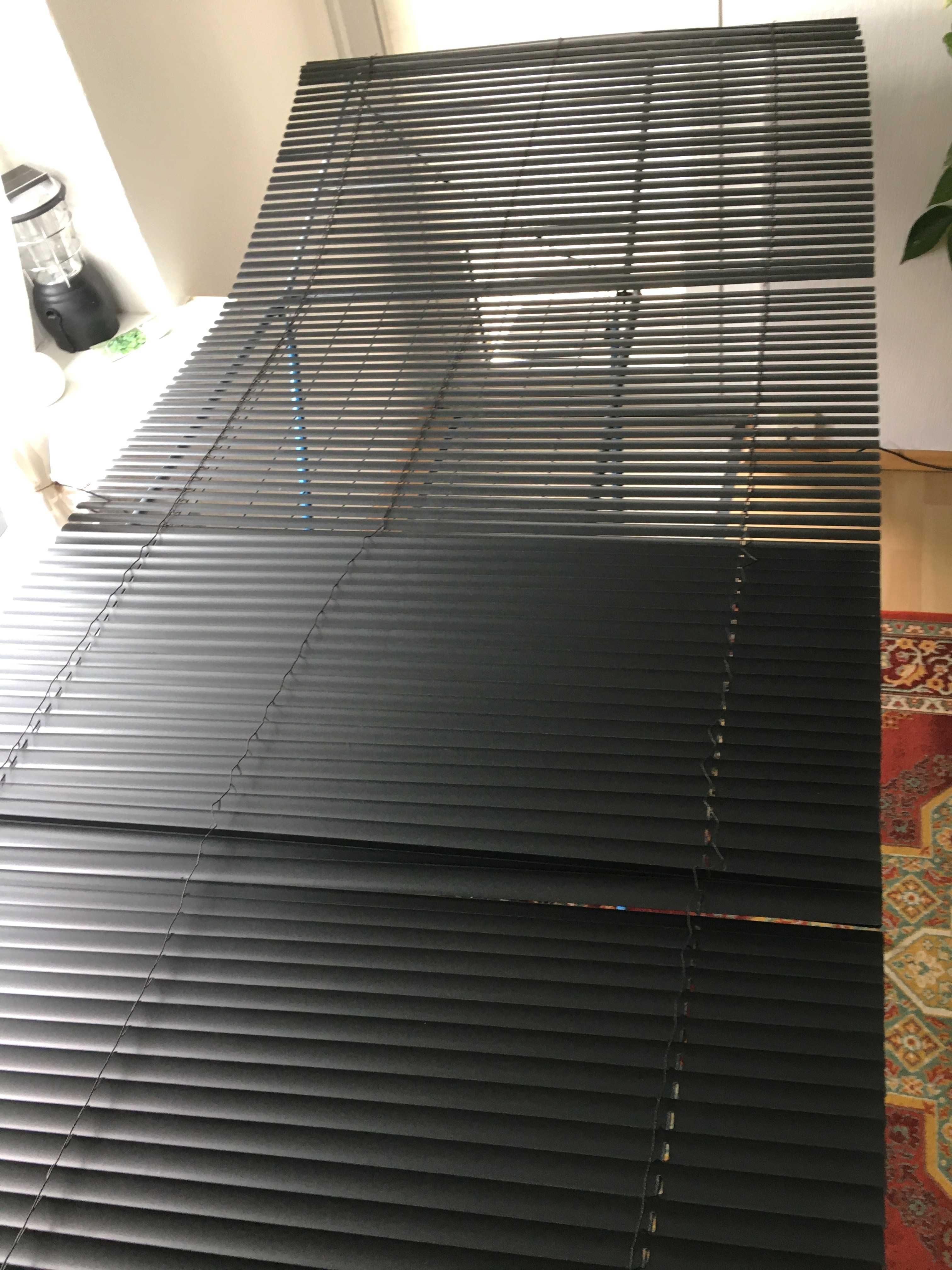 Zaluzja 90 x 200 m, czarna ze spec. materialu