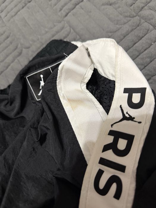 Нейлоновые штаны Jordan