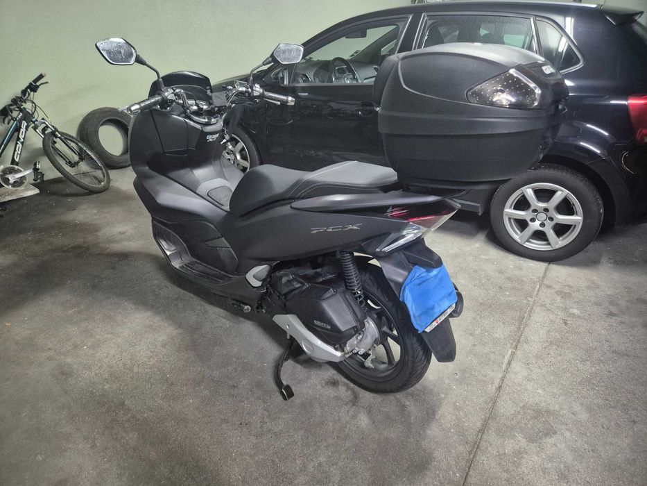 PCX 2020 com 7200km e muitos extras