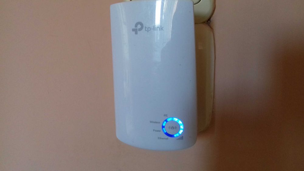 Wzmacniacz sygnału Wi-Fi TP-Link  Range Extender 300 Mbps