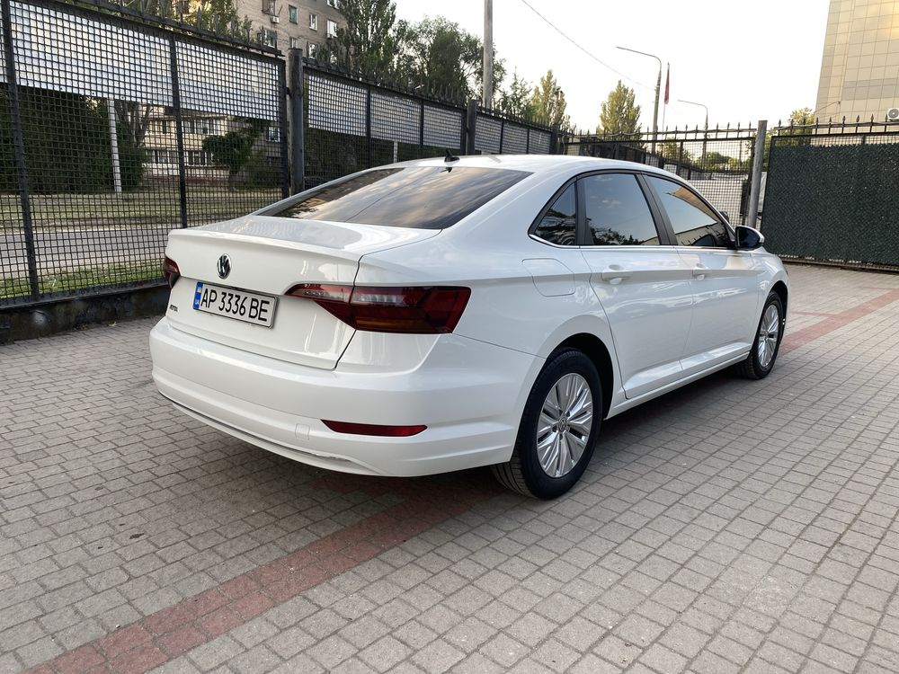 Продам vw jetta 1.4 tsi 2019