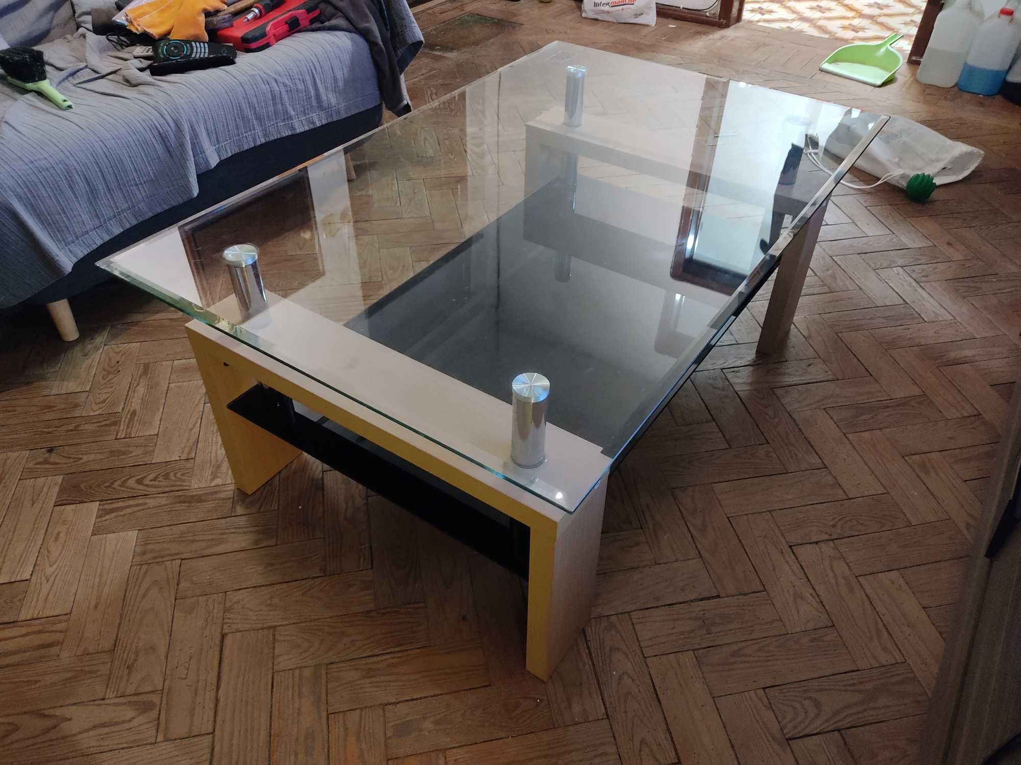 Mesa de sala 110cm comprimento por 70cm de largura