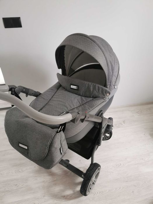 Wózek Roan Bass Soft 2w1 + fotelik ( nosidło)