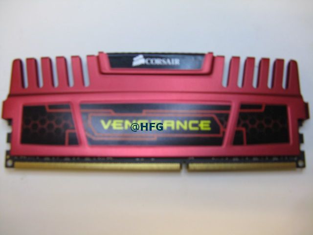 Memórias Corsair Vengeance 4GB 1866MHZ DDR3
