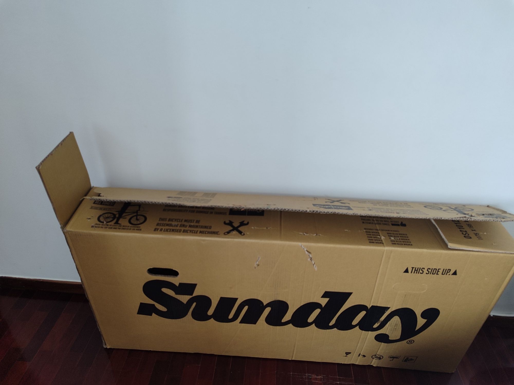 Bicicleta BMX marca Sunday NOVA