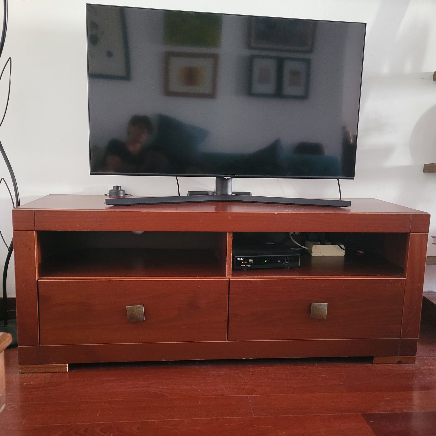 Móvel TV madeira maciça