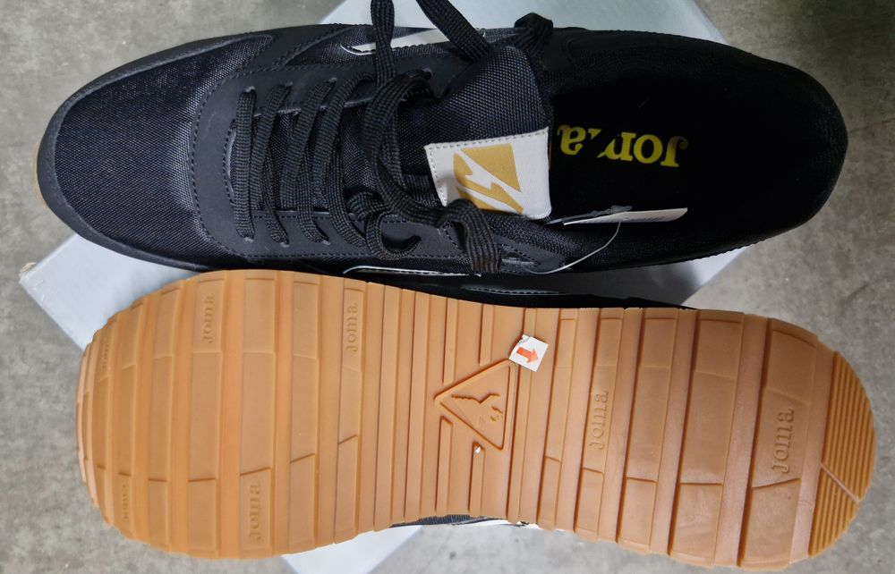 Tenis Joma novos n 46 marca Sport zone 
Numero para quem usa calçado n