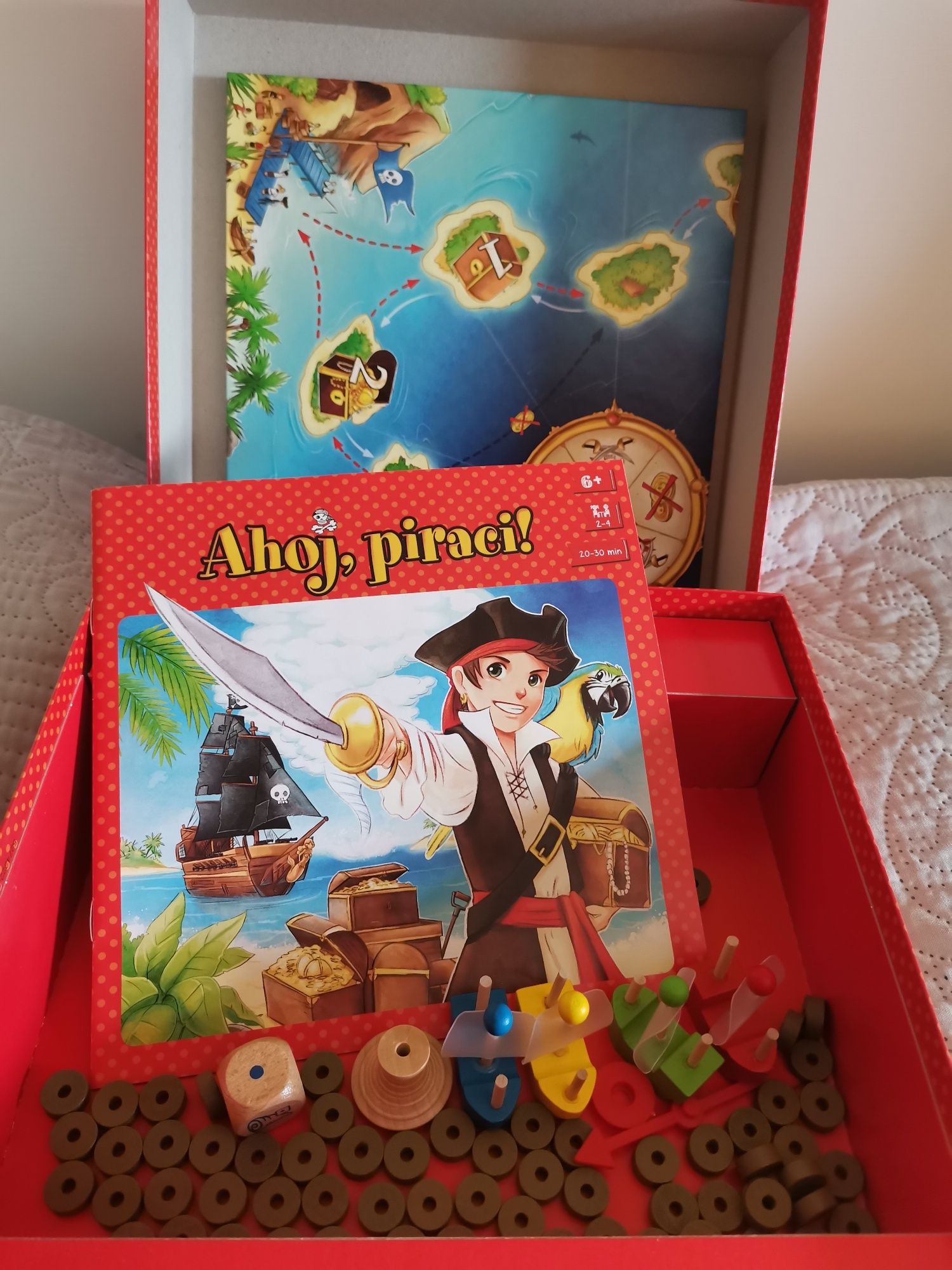 Gra planszowa rodzinna Egmont Ahoj Piraci