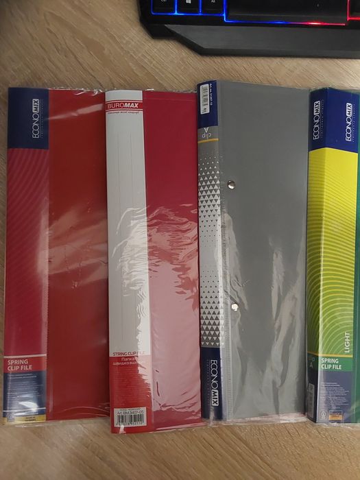 Канцтовары: Папки, бумага, книга, файлы