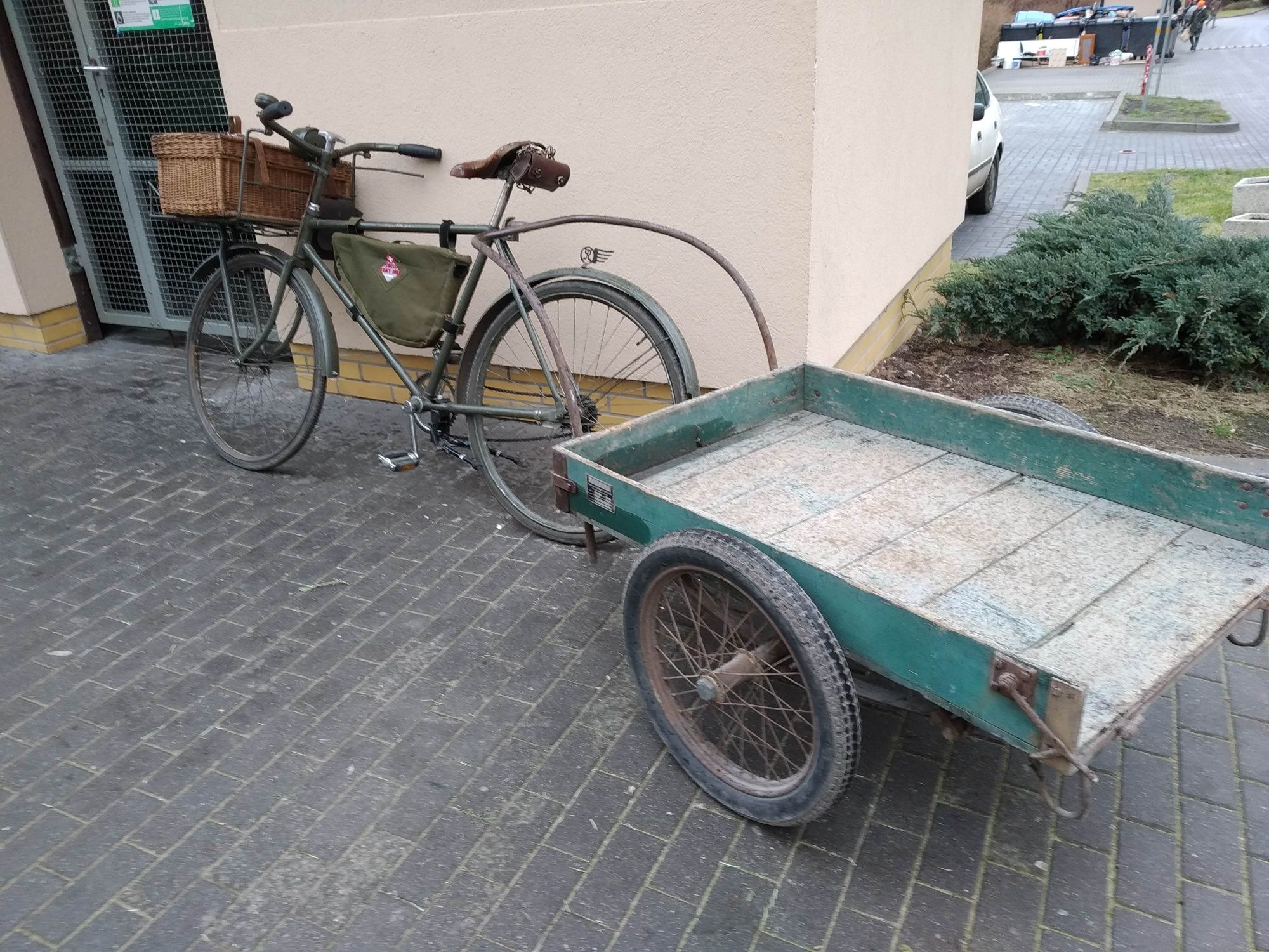 Stary wojskowy rower z przyczepą. Unikat niemiecki. II wojna