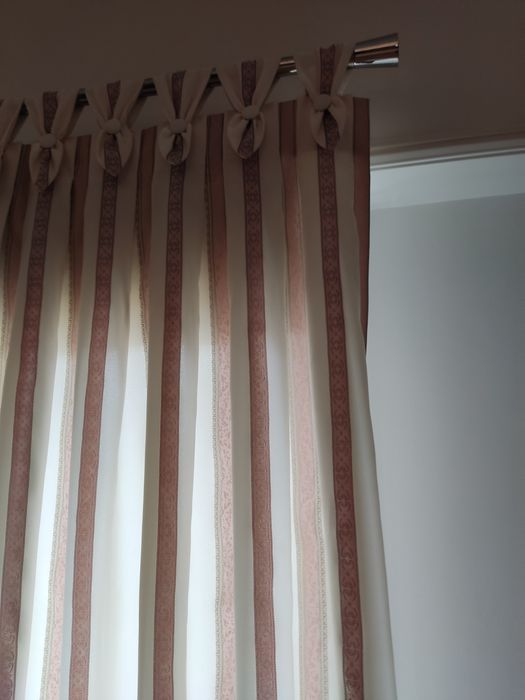 Cortinado + colcha + almofadas