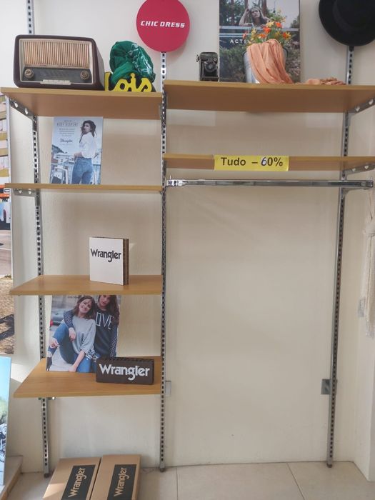 Mobiliário de loja