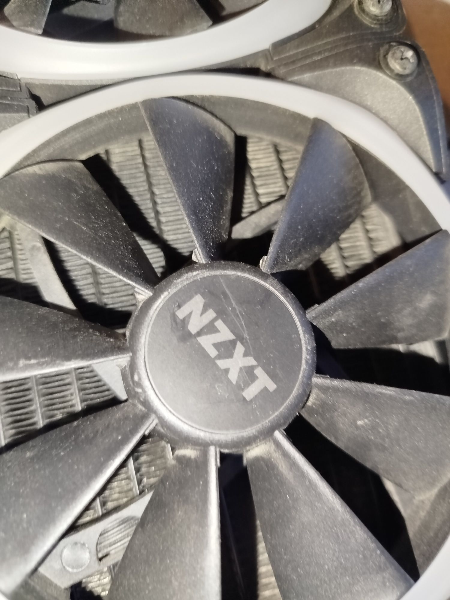 NZXT Kraken X73 RGB