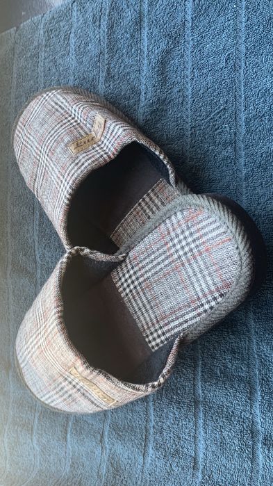 Нові чоловічі домашні капці. Теплі. Розмір 43.