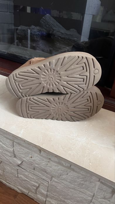 UGG 40 розмір жіночі