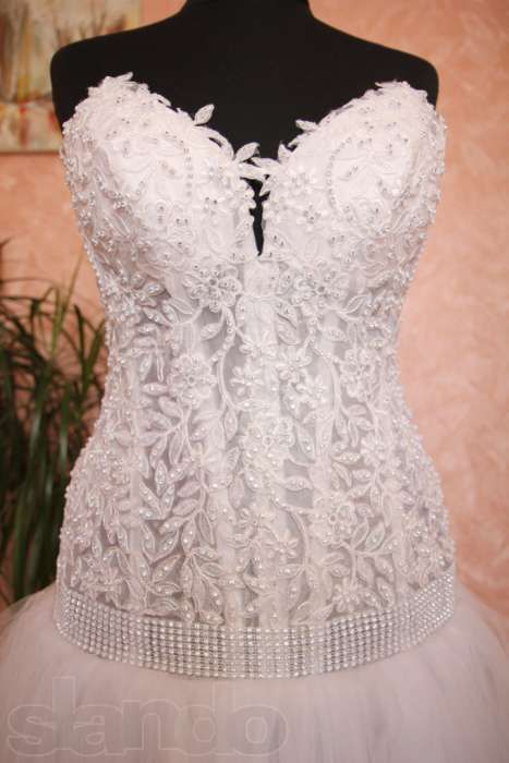 Свадебное платье,