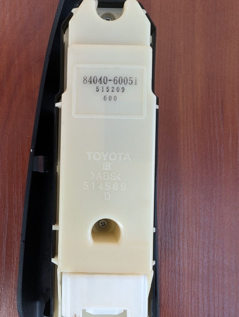 Panel szyb Land Cruiser 120