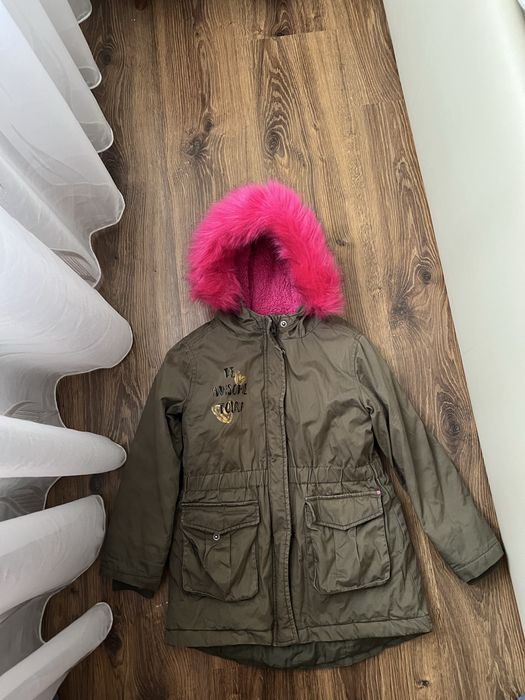 Дуже класна парка на дівчинку