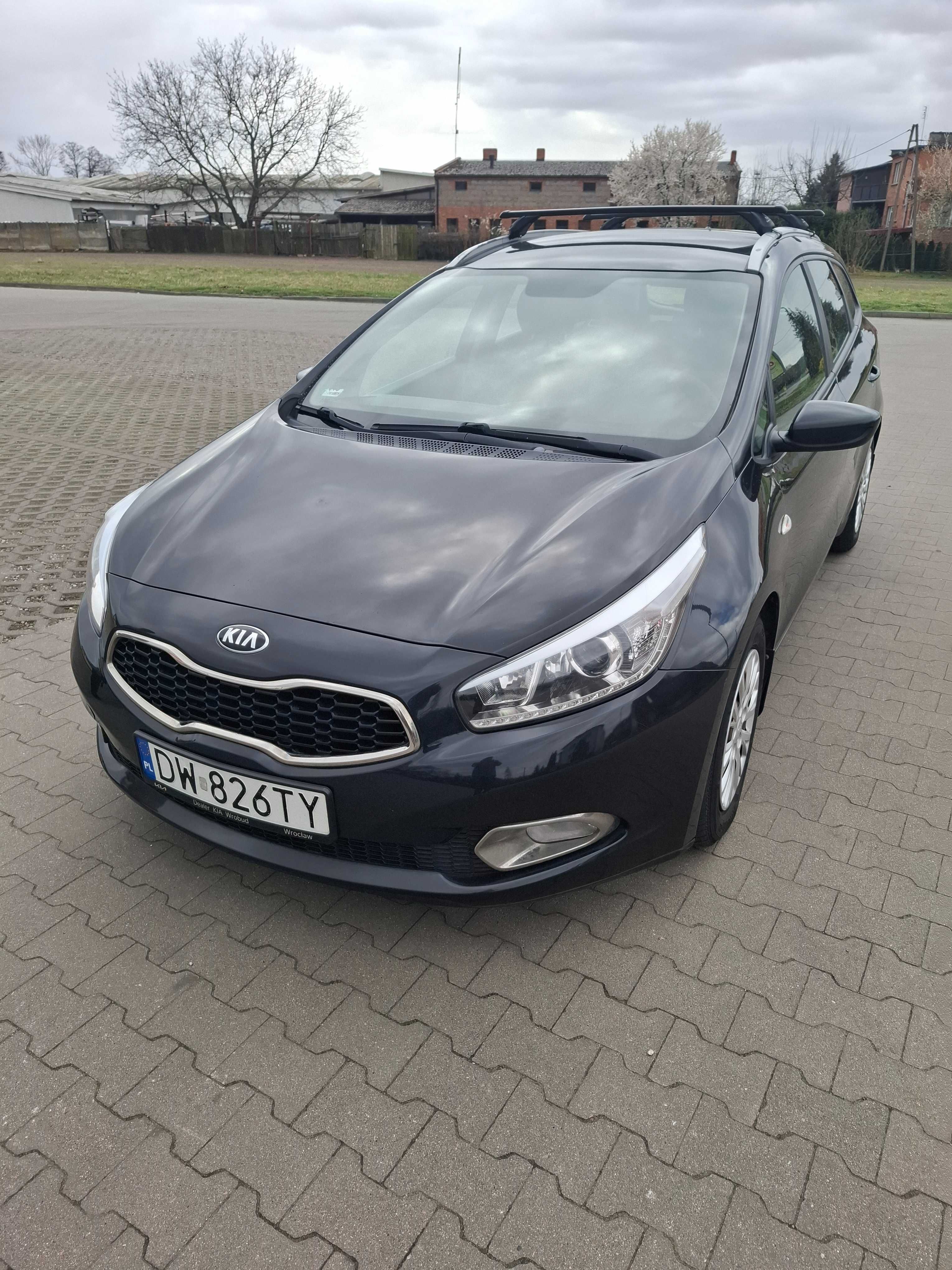 KIA CEE'D kombi, 1.4 diesel, przebieg 212 tys. bezwypadkowy