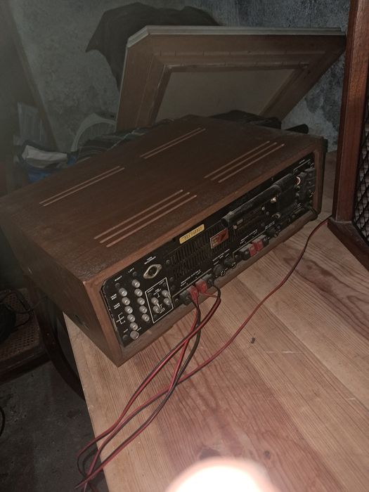 Sansui 2000x e colunas Sansui SP 2500