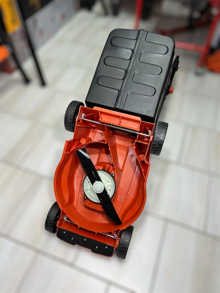 Газонокосилка электрическая DWT RM10-32 1200 Вт